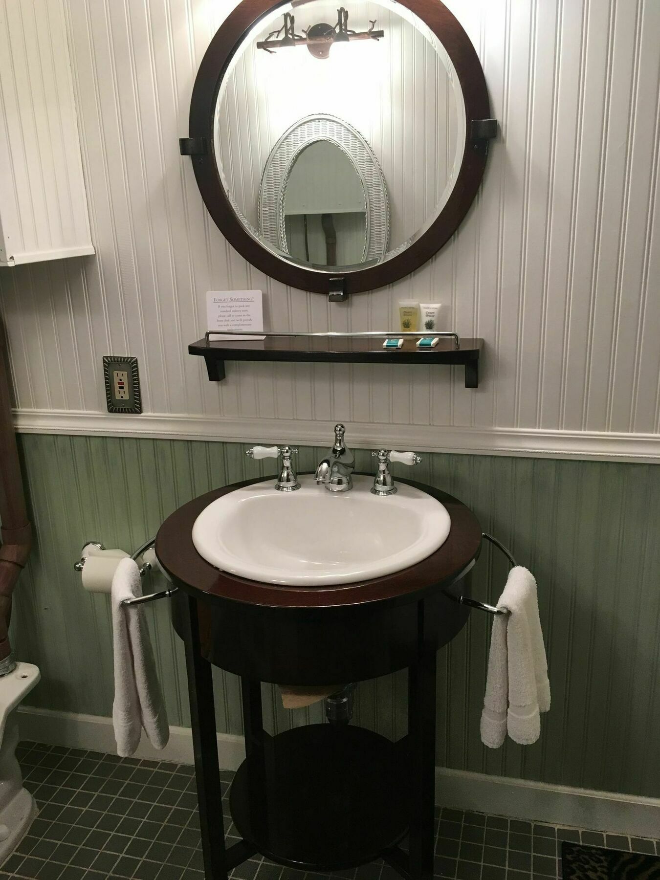 Econo Lodge Inn & Suites Heavenly Village Area South Lake Tahoe Bagian luar foto